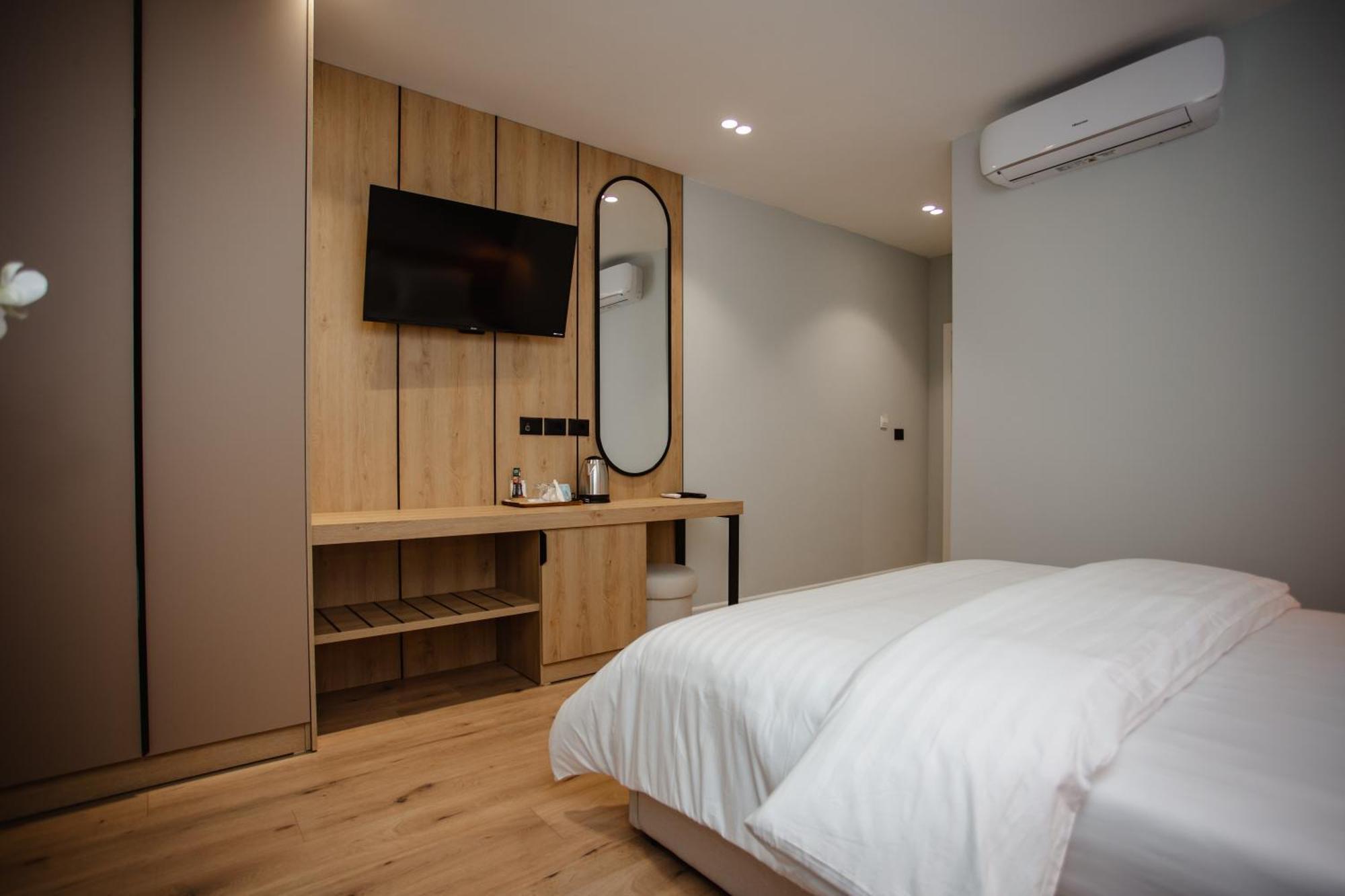 Oro Inn Hotel Shkodra Kültér fotó
