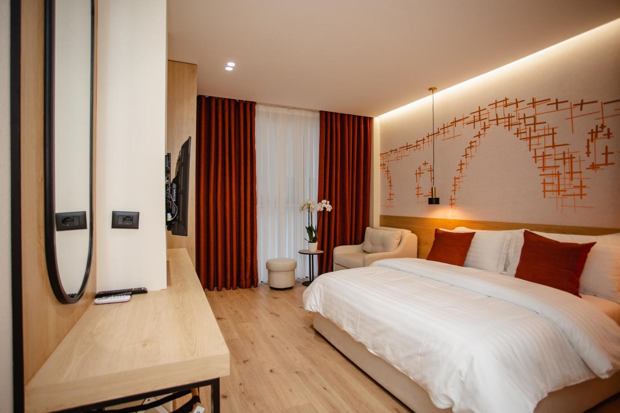 Oro Inn Hotel Shkodra Kültér fotó