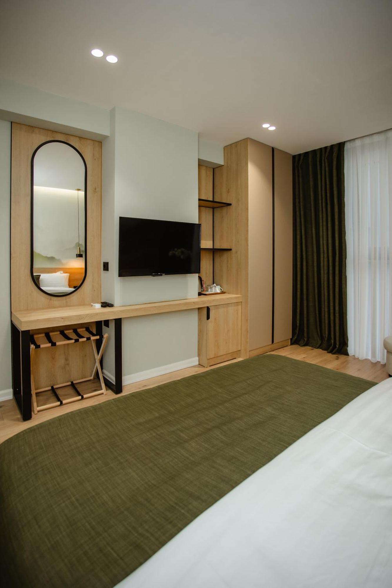 Oro Inn Hotel Shkodra Kültér fotó