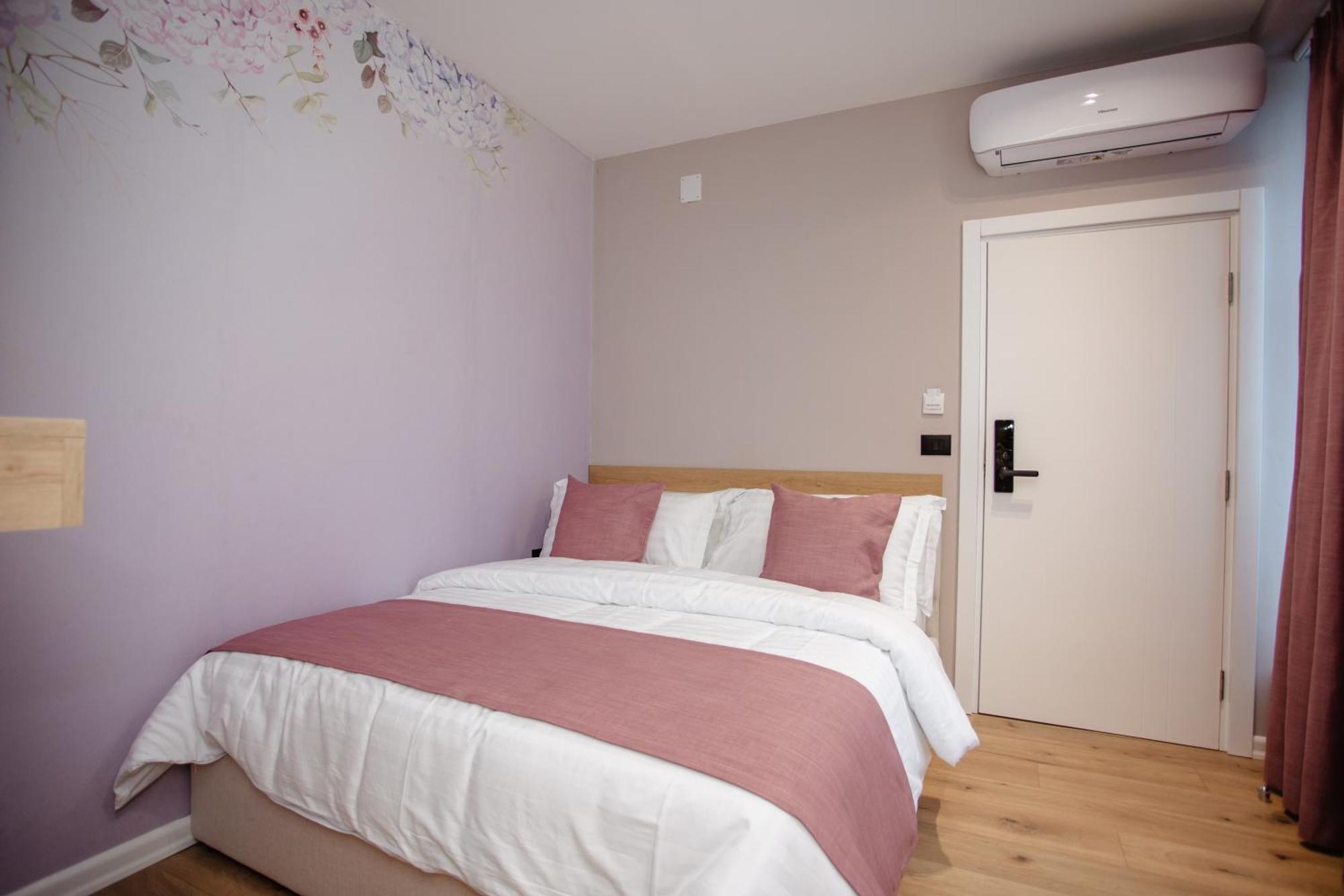 Oro Inn Hotel Shkodra Kültér fotó